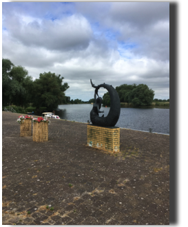 Kunst in Grütz.jpg